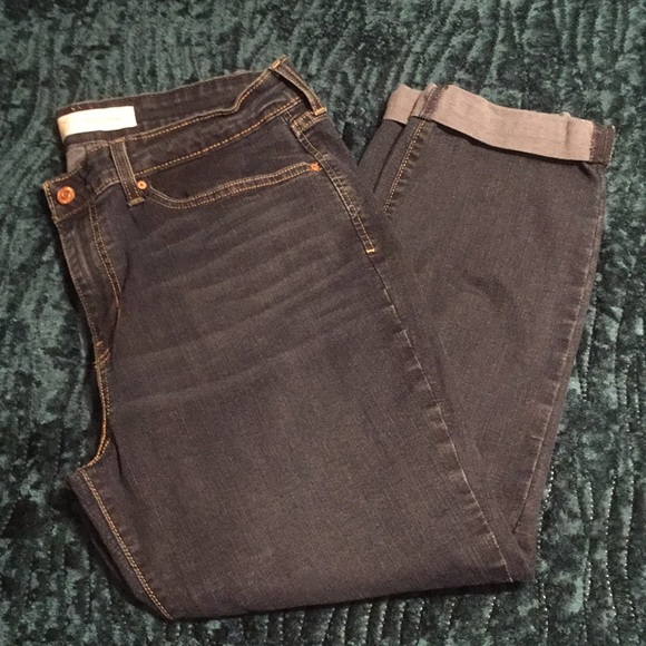 Levi’s Mid rise boyfriend jeans - Picture 4 of 12
